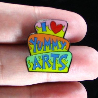 YummyArts Pin